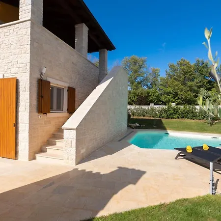 Villa Amalija *