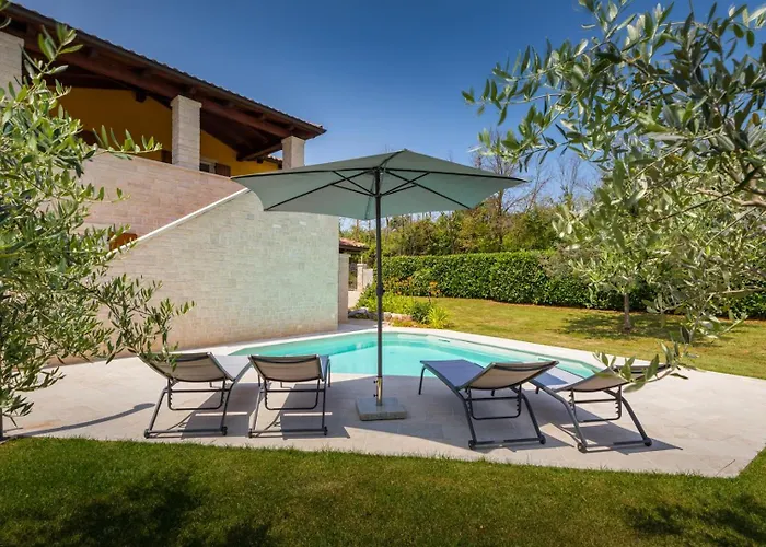 Amalija Villa